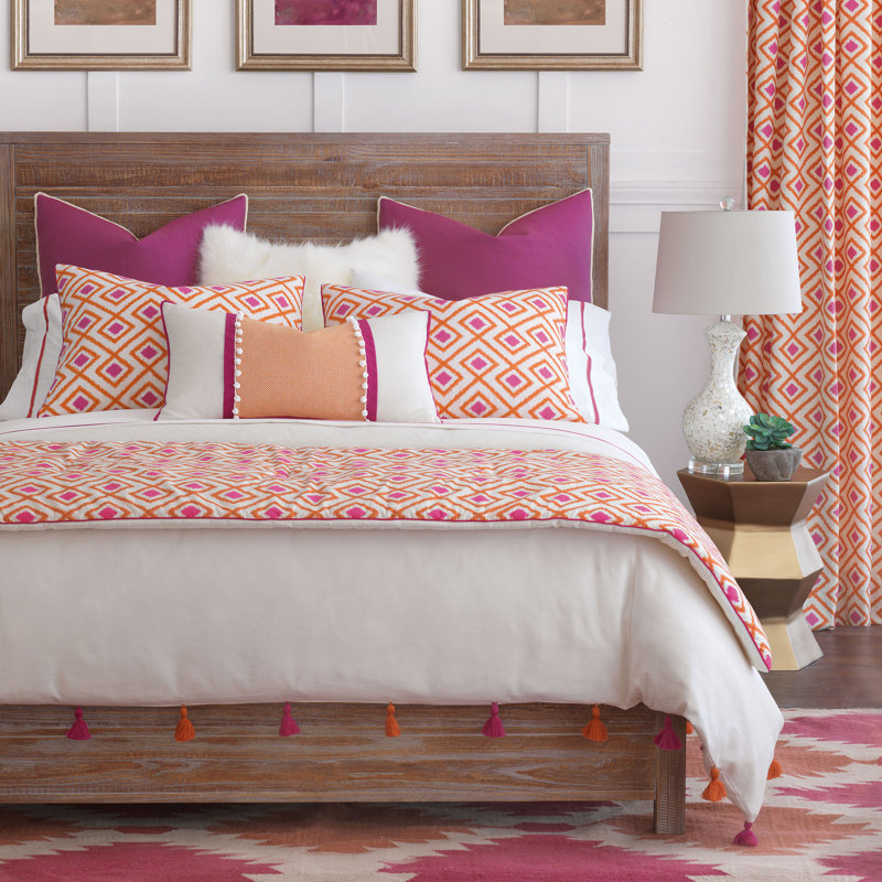 Taylor Geometric Cotton Bed Runner, Queen
