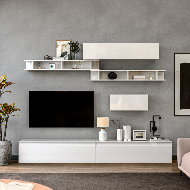 Madrid Entertainment Centre, White