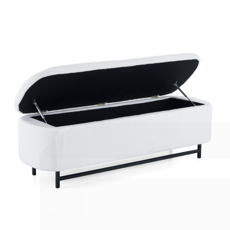 Elegant Ottoman with Spacious Storage Function
