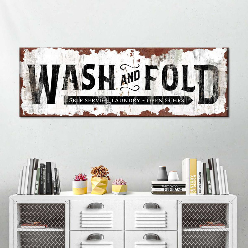 «Wash And Fold Old Sign», reproduction sur toile, H 8 po x l 24 po x P 1,25 po