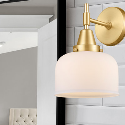 Amede Armed Sconce