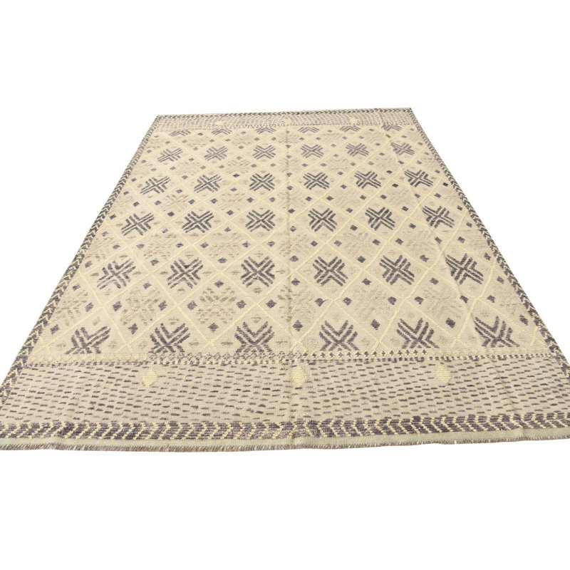 Iniguez Light Gray Rug