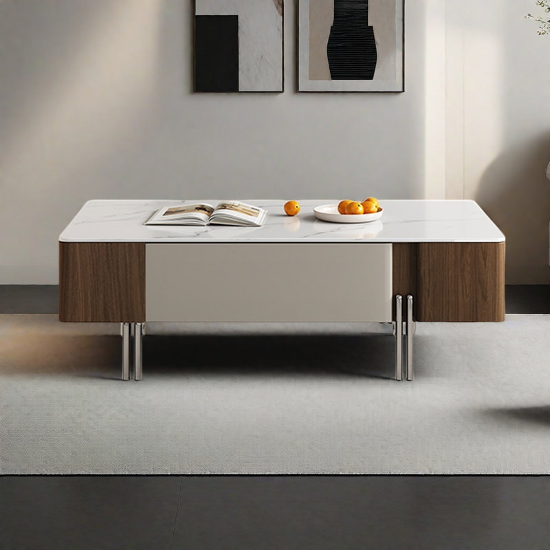 Table basse légère Light Luxury