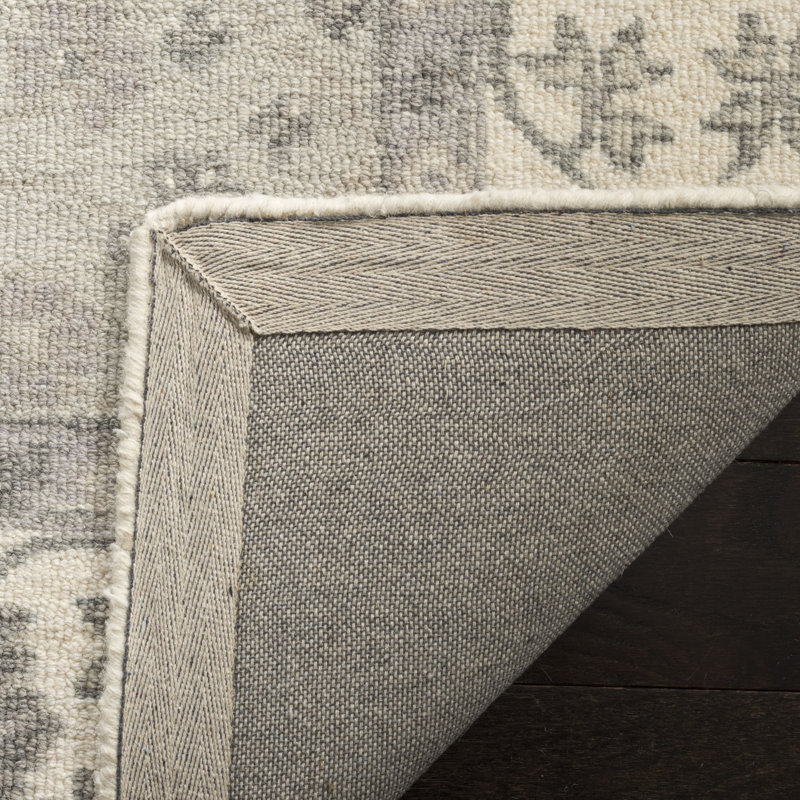 Tapis oriental en laine et en viscose touffeté à la main Christiana Restoration, Rectangle 2 pi x 3 pi