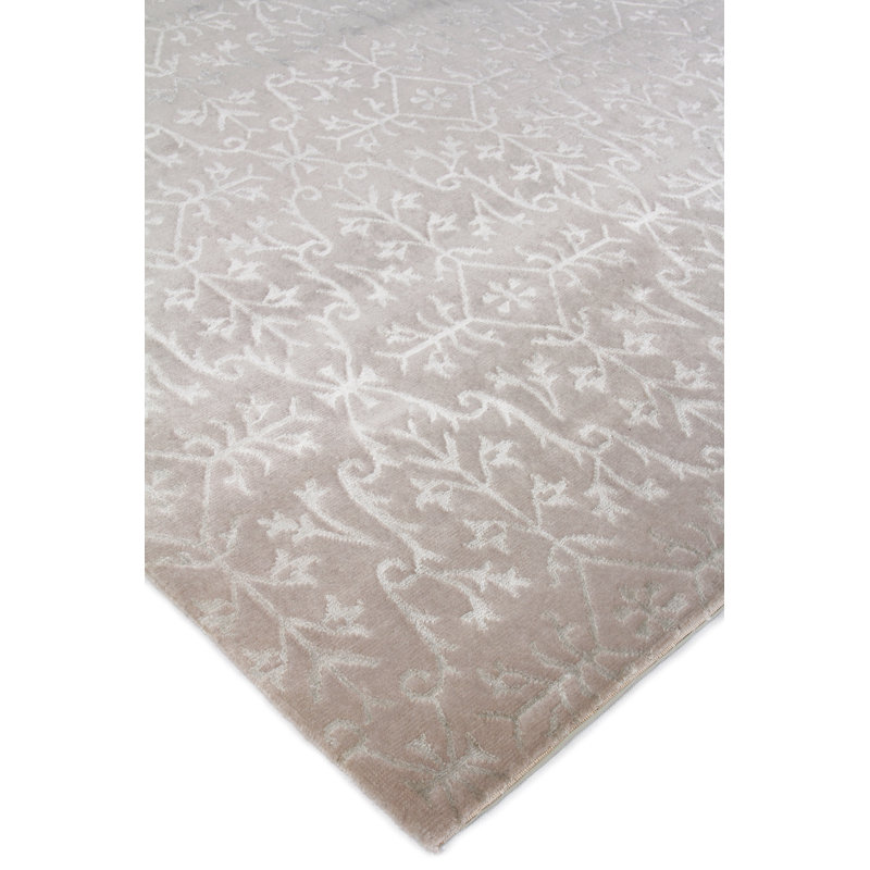 Metro-Velvet Ikat Area Rug in Ivory/Beige, Rectangle 13'6" x 17'6"