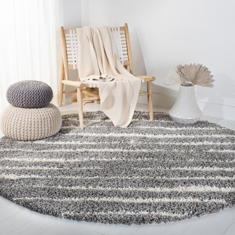 Venus Shag 600 Performance Rug, Round 2'7"