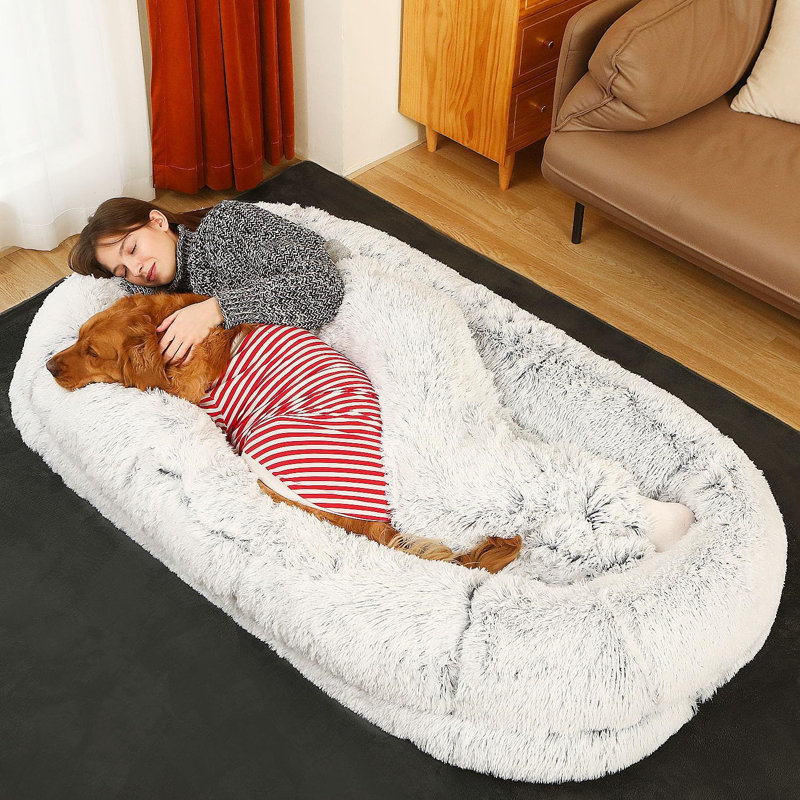 Faux Fur Pet Bed
