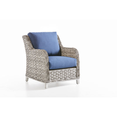 Craut Premium All-Weather Wicker Outdoor Lounge Chair