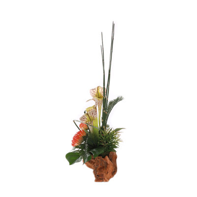 Arrangement floral dans un bol