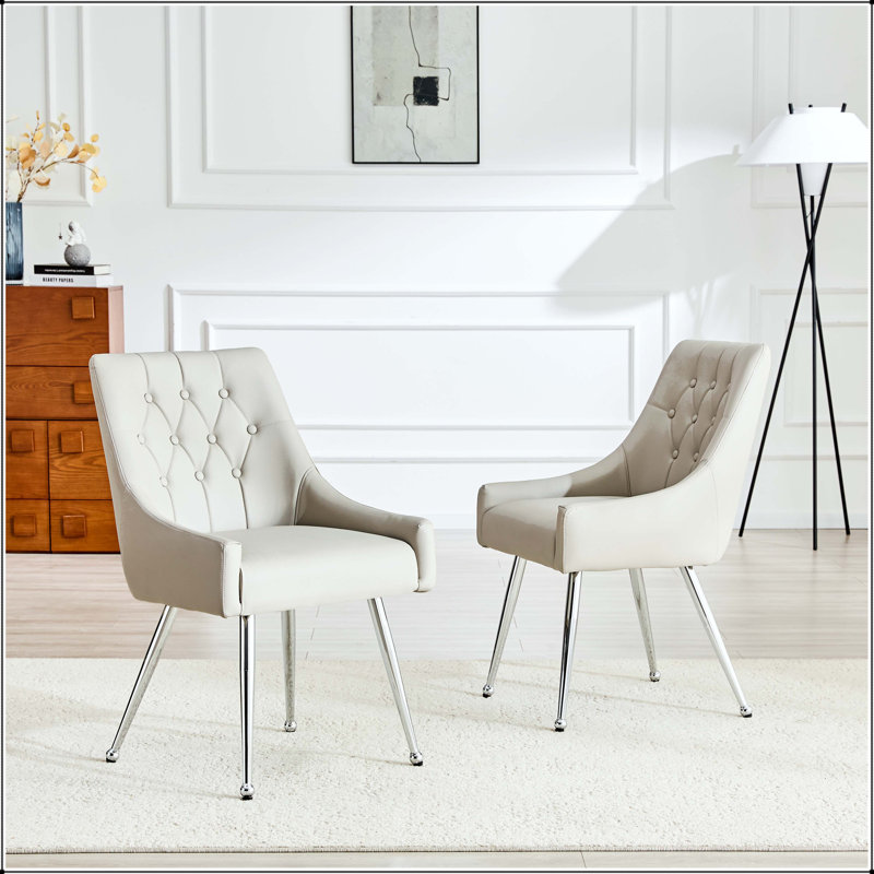 Chaise de salle à manger capitonnée en cuir avec dossier à losanges et poignée en métal - ensemble de 2, Light Grey, Argent