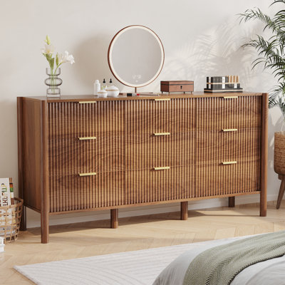 63" W 9 Drawer Dresser, Fluted Wood Chest Of Drawers With Solid Wood Legs For Bedroom, Living Room，Walnut