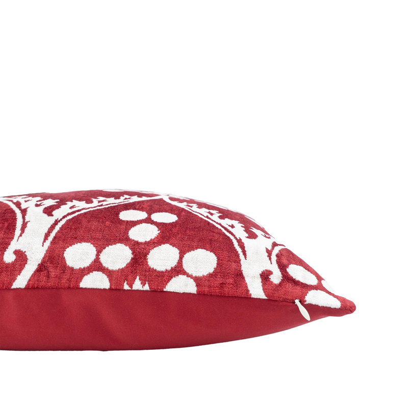 Oreiller en velours de soie Napa Merlot Ikat, 20 po x 20 po, Rouge