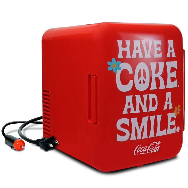 Coca-Cola Smile1971 Series 4L Cooler/Warmer 12V DC 110V AC Mini Fridge