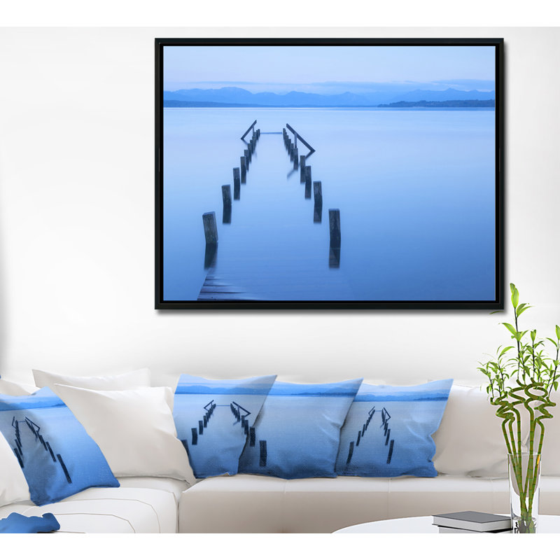 « wood walk », reproduction de photo sur toile tendue encadrée, H 30 po x l 40 po x P 1,5 po