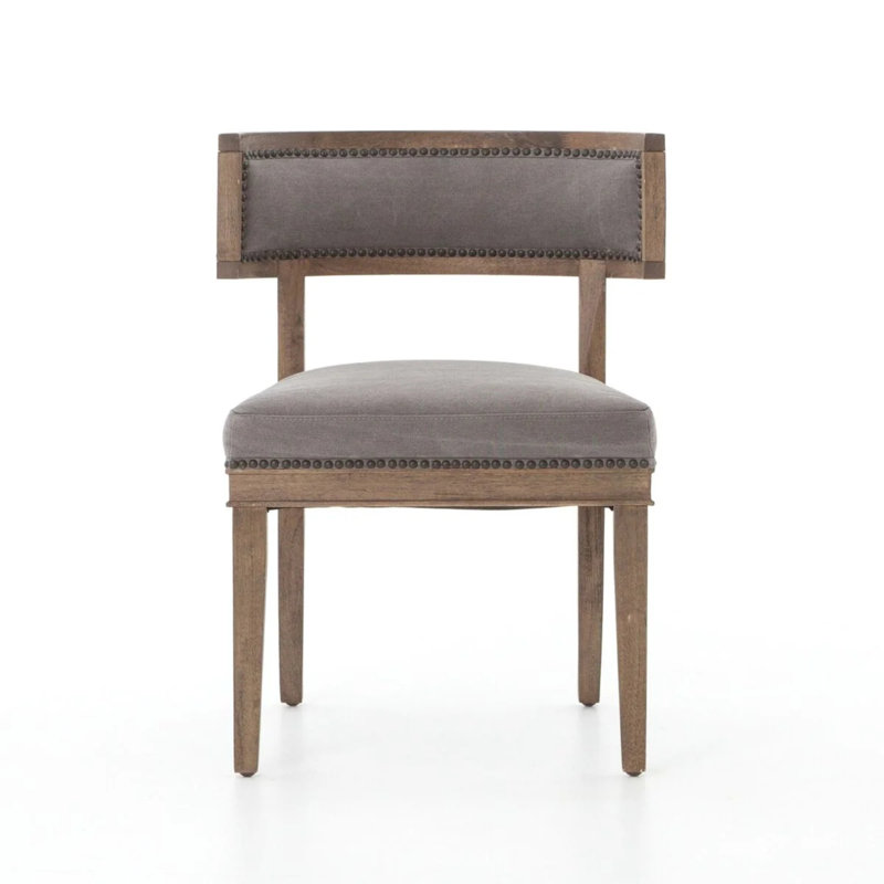 Chaise en bois Roman