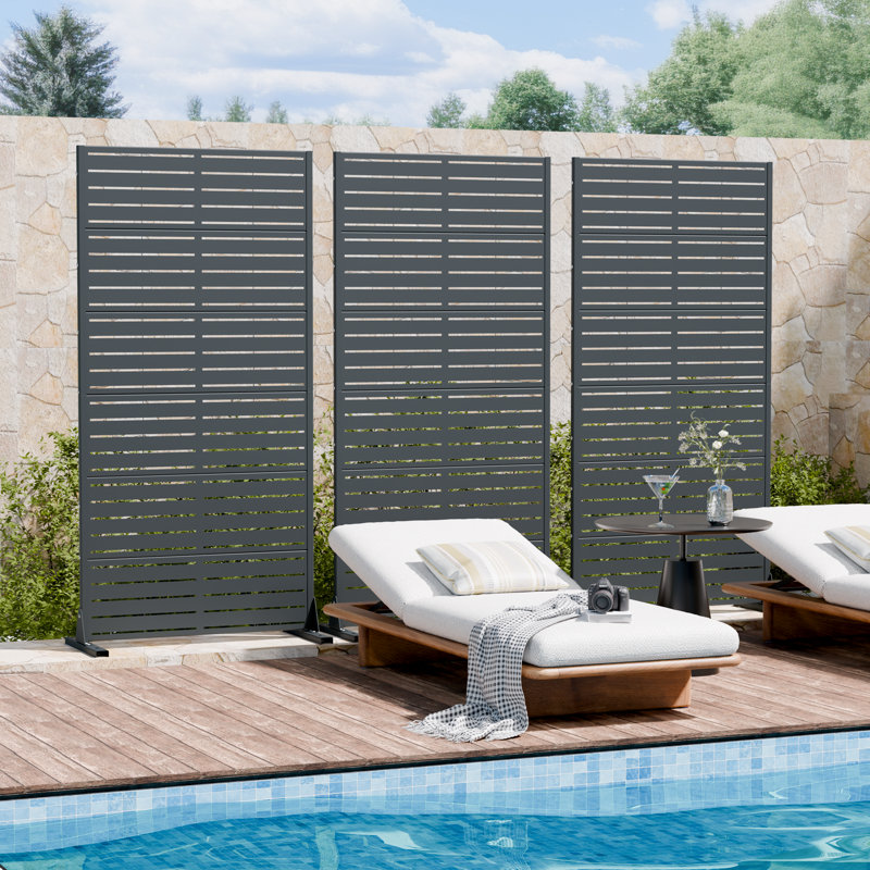 Panneau de clôture en métal pour écran d'intimité, 72" H x 70" W x 16" D, Dark Gray