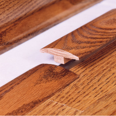 0.63" x 2" x 78" Red Oak T-Molding