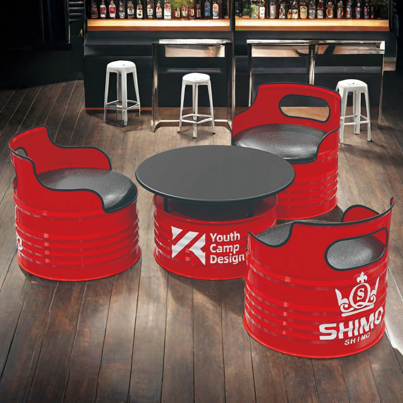 Table et chaises de style industriel, Rouge, Rouge / noir
