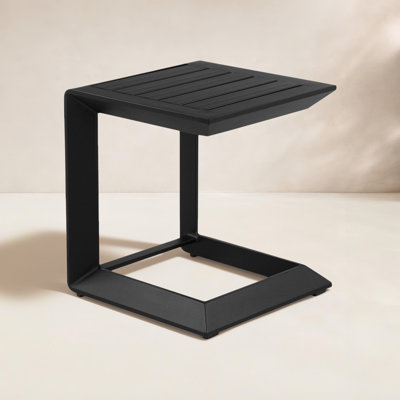 Harleen 16" Patio Side Table