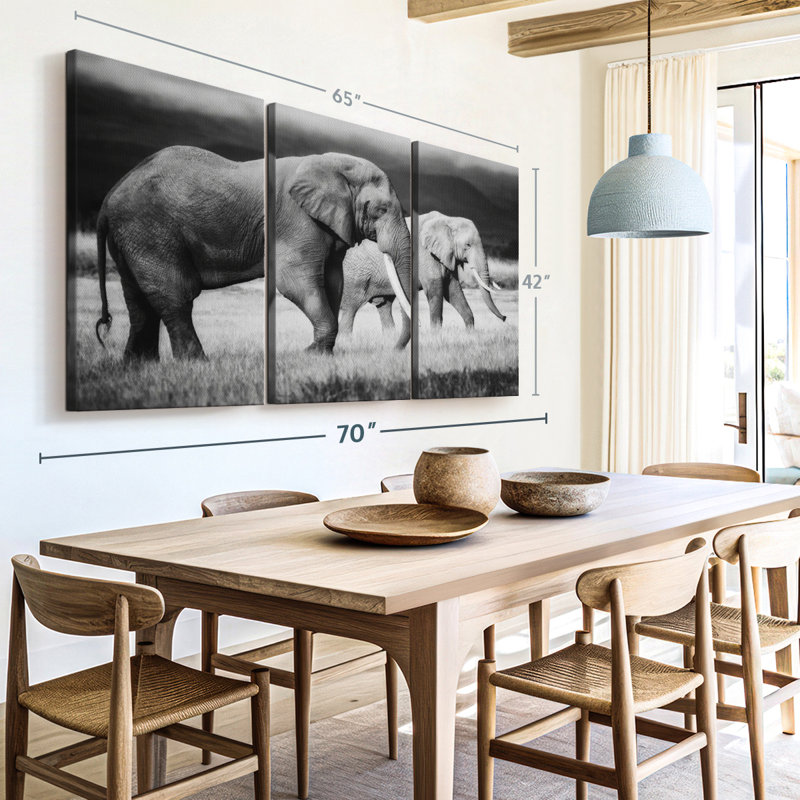 «Grazing Kenyan Elephants» sur, H 42 po x l 65 po