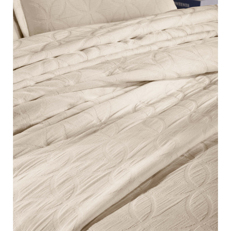Serenity Ivory Cotton Twin Bedspread Set with Pillow Sham