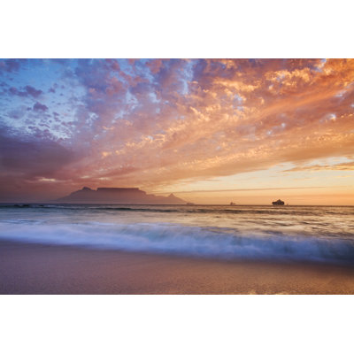 Table Table and Cape Town - Photographie sur toile tendue