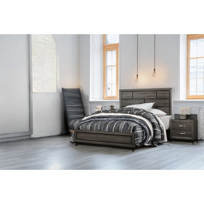 Hanni White Panel Bedroom Set