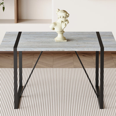 Table de salle à manger rectangulaire, teinte grise, 1,5 po d'épaisseur, pieds en métal noir, pour 4 à 6 personnes, pour une variété de besoins