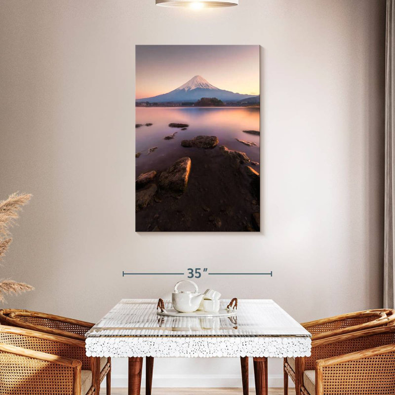 Aime Mont Fuji Sunrise I, H 45 po x l 30 po