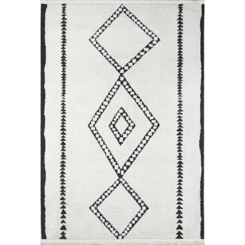 Ivory/Black Rug, Rectangle 3'3" x 5'