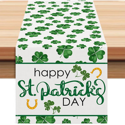 Green Lucky Clover Shamrocks Table Runner, St. Patrick’S Day Shamrock And Horseshoe Farmhouse Decor