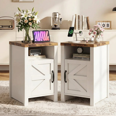 Auriemma End Table with Charging Station