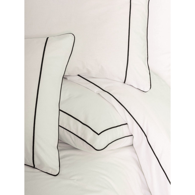 Comacho White/Black Duvet Cover Set