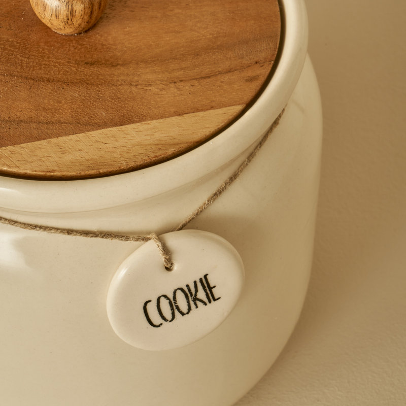 Ceramic Jar With Acacia Lid