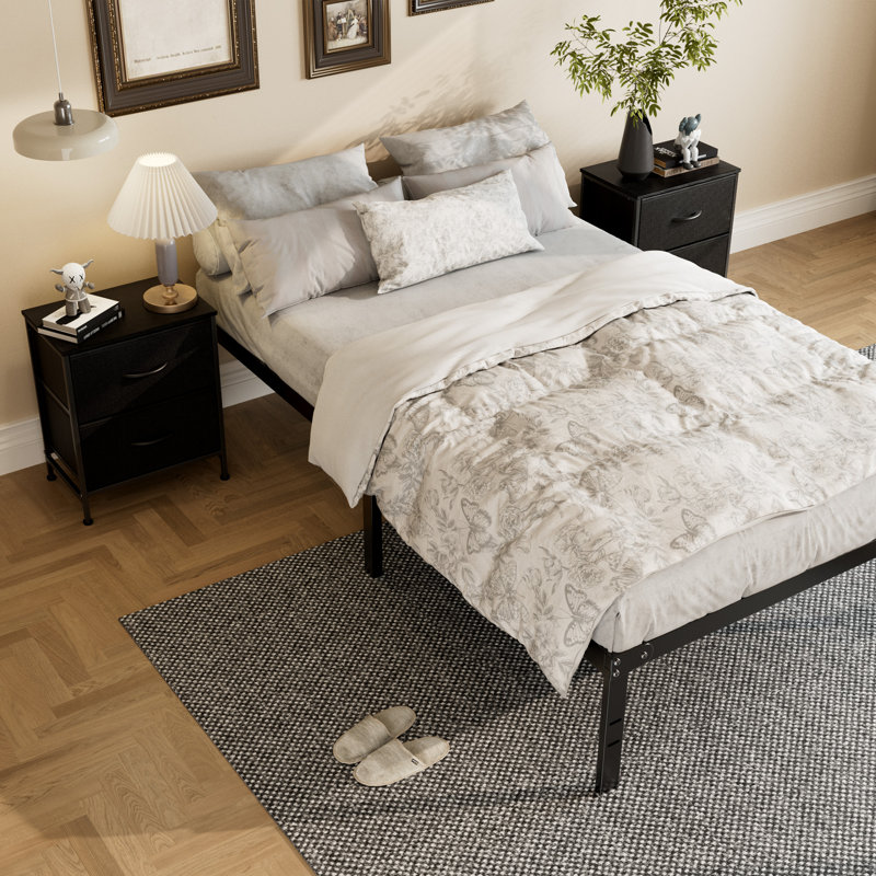 Structure de lit simple en métal avec ensemble de chambre à coucher avec 2 tables de chevet, table de chevet avec structure en métal et plateau en bois, tiroirs en tissu