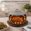 Cocotte en fonte émaillée ronde 7QT noire avec gants résistants à la chaleur et dessous de plat-133895456