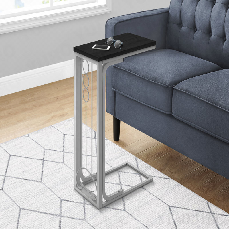Table d'appoint transitionnelle en forme de C en stratifié noir et métal gris