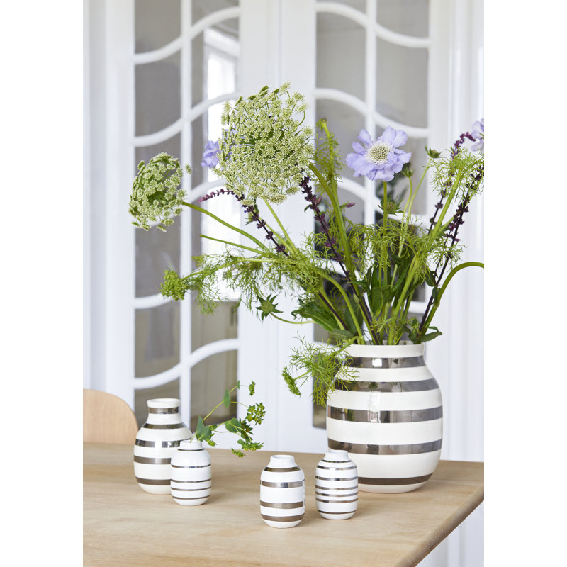 Omaggio Ceramic Table Vase, Silver/White
