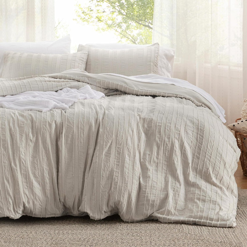 Essential Bedsure Shabby Elegance Striped Tufted Duvet Cover GentleSoft™️, Khaki, Queen Duvet Cover + 2 Standard Pillowcases