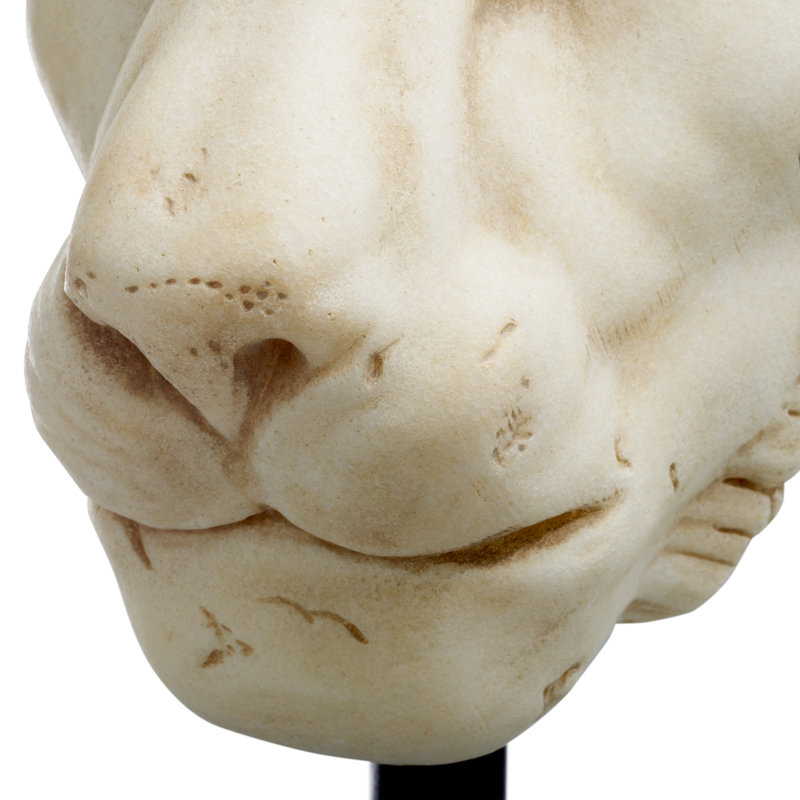Object Lion Sandstone