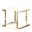 Table de bout chic avec cadre et tablette de rangement ouverte