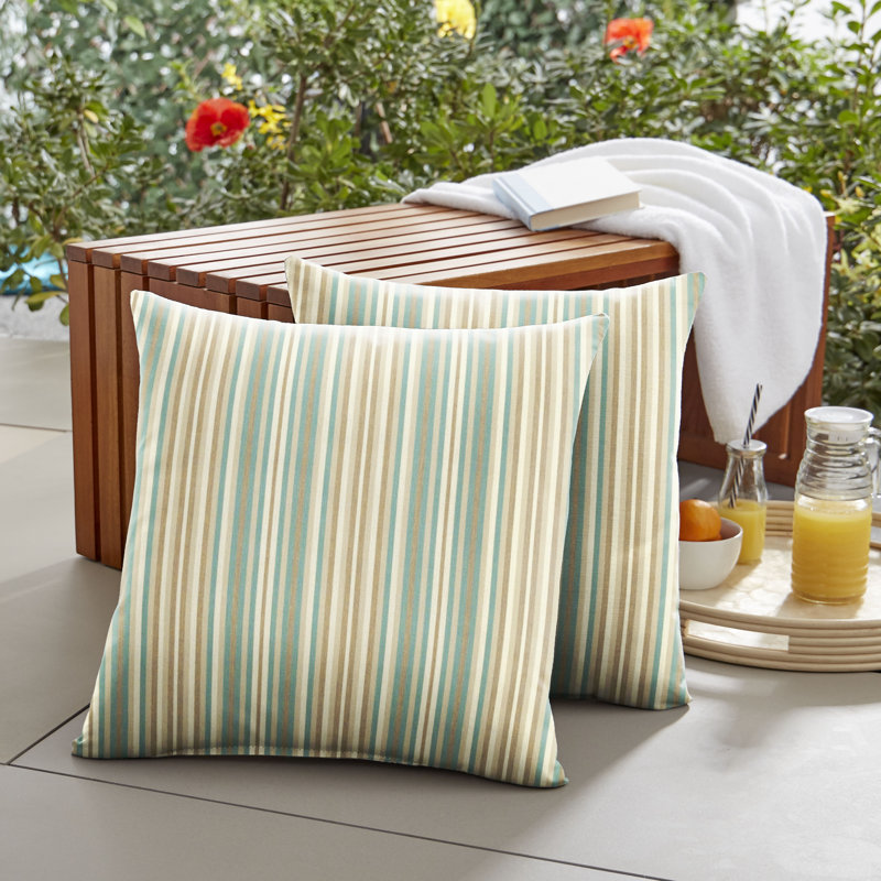 Coussin Stella, H 22 po x l 22 po x P 6 po, Sarcelle / beige
