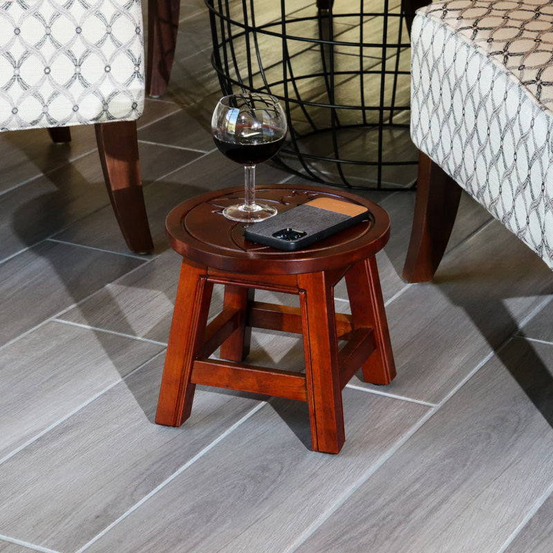 Tabouret cerisier en bois avec reine des abeilles