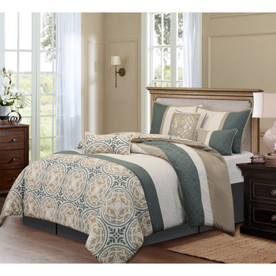 Camila Comforter Set
