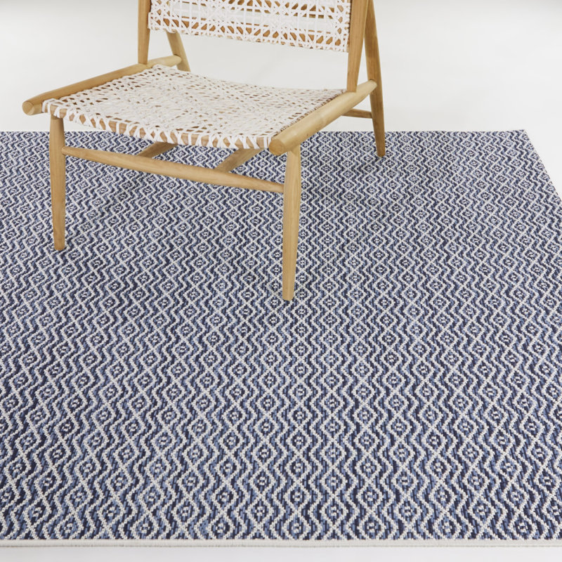 Matthies Cream Transitional Diamond Indoor/Outdoor Area Rug, Rectangle 8'9" x 12'