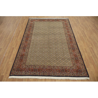 Traditional Vegetable-Dye Area Rug 7x10