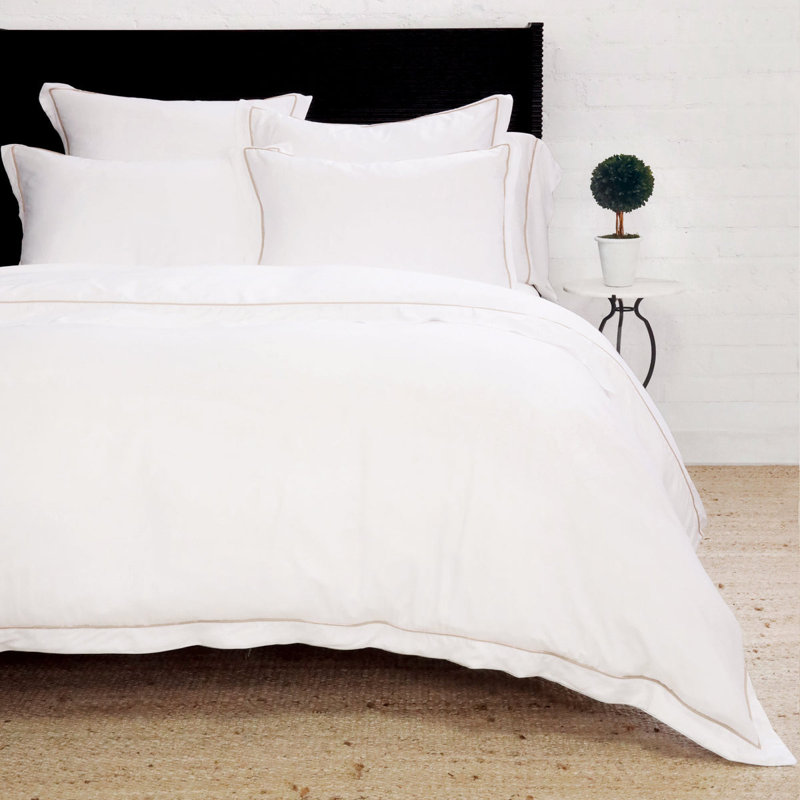 Sheena Duvet Cover, King Duvet Cover + 2 King Shams, White/Sand