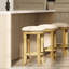 Hauteur de comptoir pivotante de 26 po avec design sans dossier, tissu crème rembourré, 4 pieds, repose-pieds en métal, supports