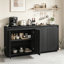 Buffet en bois avec prise de courant-133225523