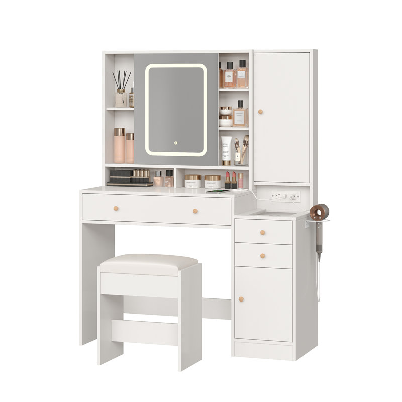 Coiffeuse Farhadbek, Blanc